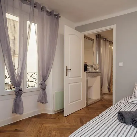 Le Chic - Comfortable 2br In The Heart Of Jean Médecin In Welkeys Nizza